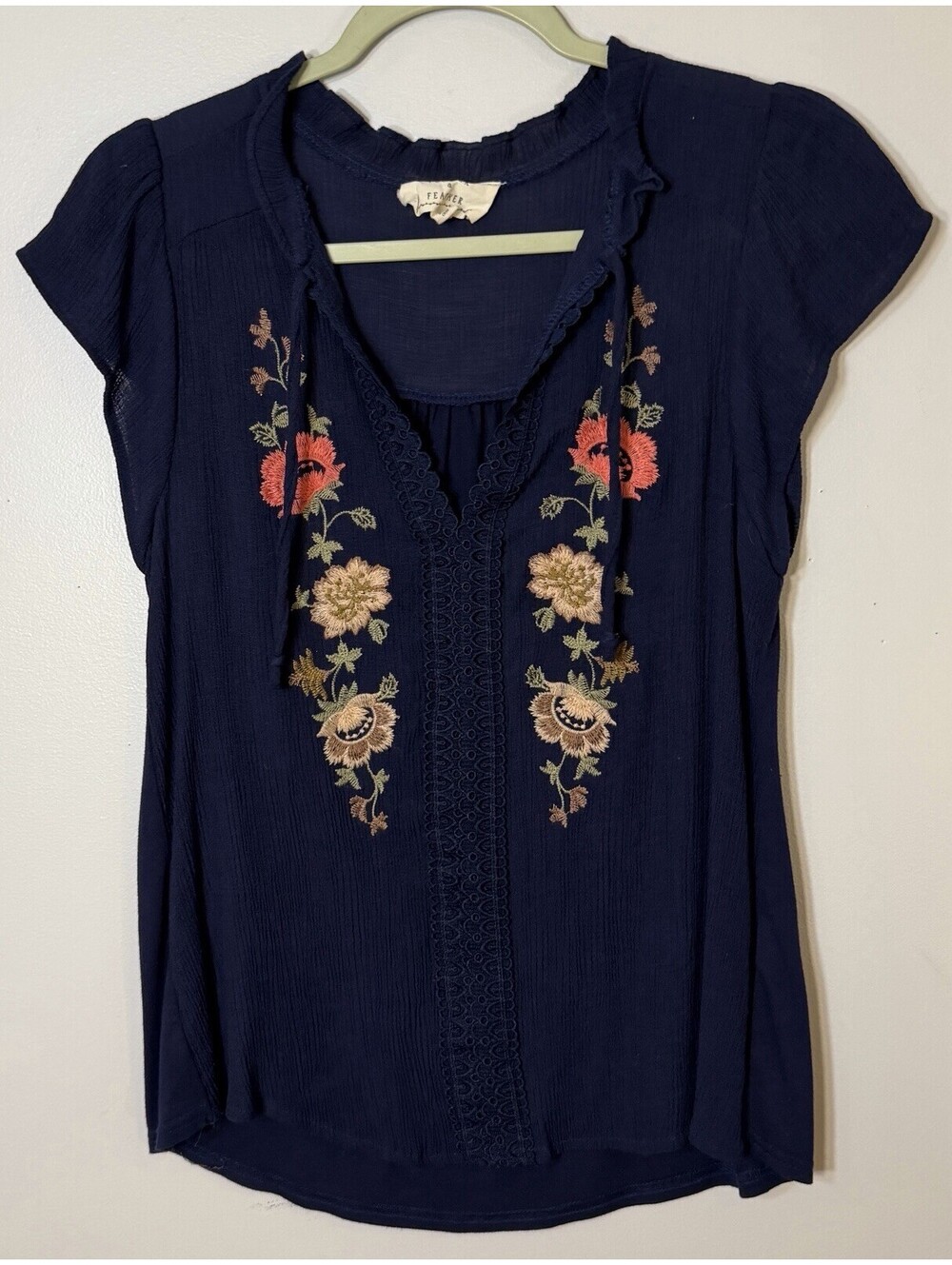 Flowers & Feather Navy Blue Embroidered Boho Peasant Blouse Top Short Sleeve Med